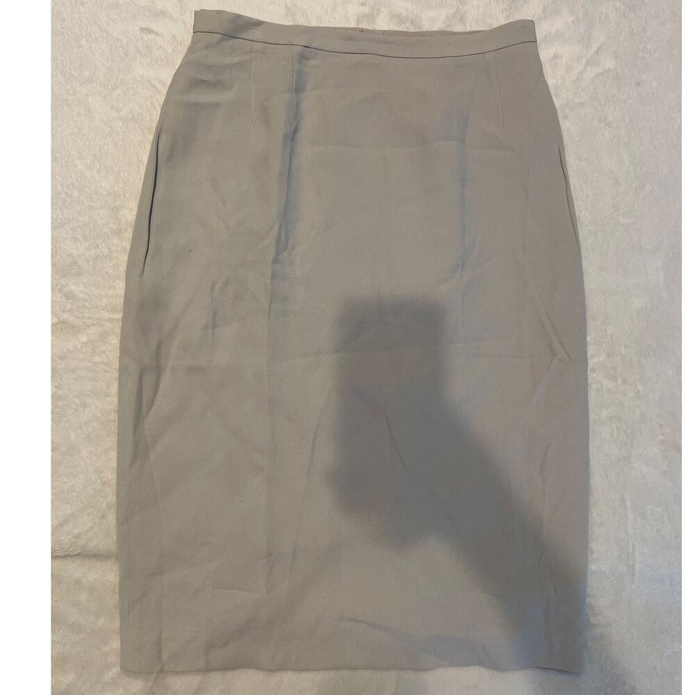 BURBERRYS Women's Vintage Knee Length Pencil Skirt Size 4 Light Gray Back Zipper